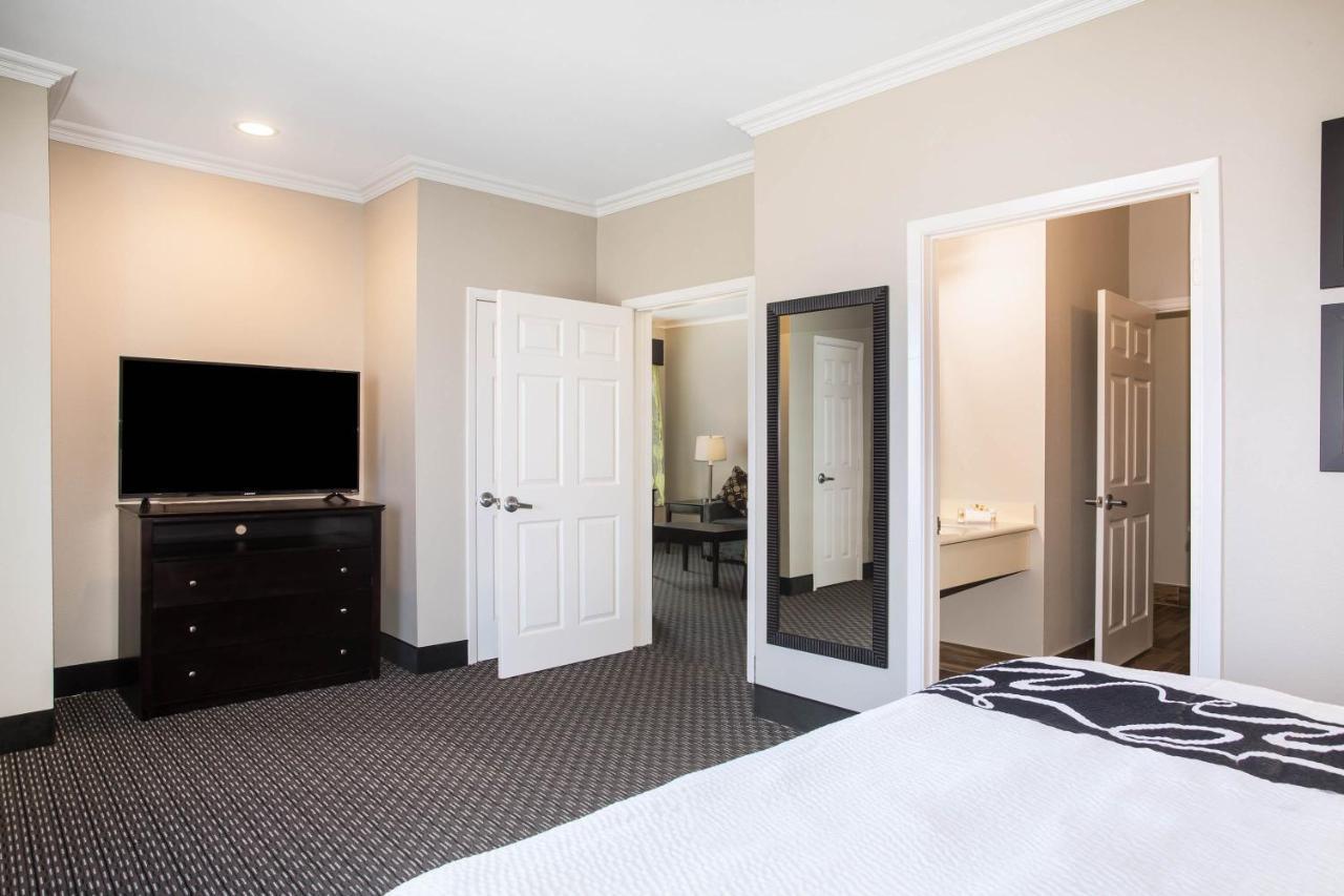La Quinta By Wyndham Houston - Magnolia Ξενοδοχείο Εξωτερικό φωτογραφία
